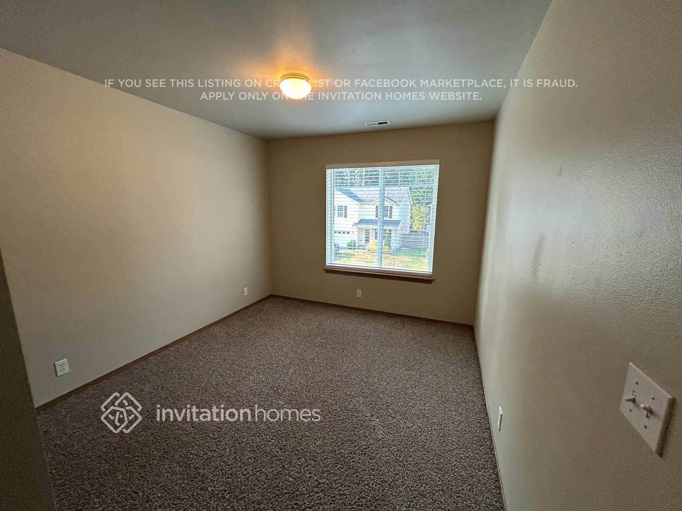 Building Photo - 1615 203rd St Ct E