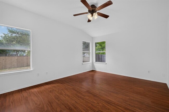 Building Photo - 17213 Bushmills Rd