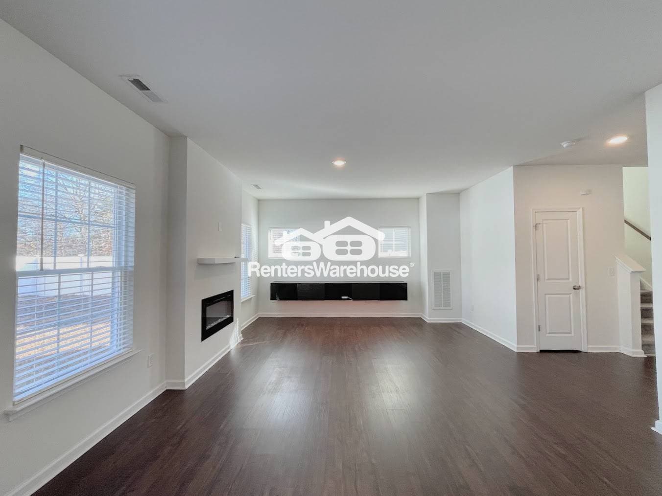 Building Photo - 157 American Wy