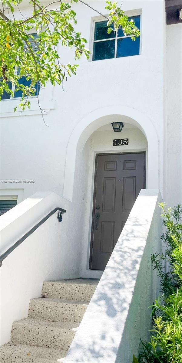 Building Photo - 12430 SW 50th St