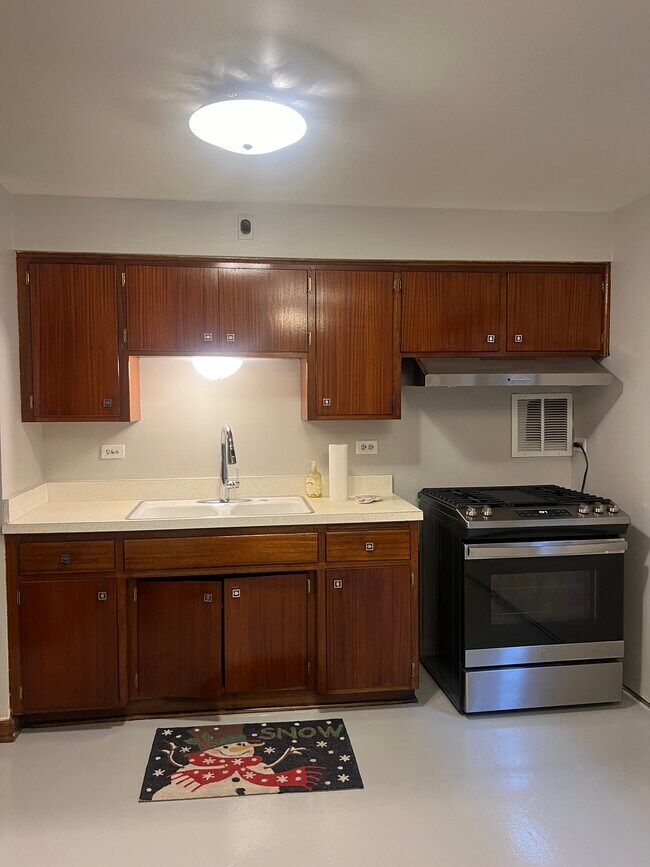 Building Photo - 2631 N 74th Ave