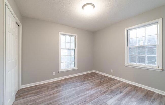 Room 2 - 1728 Forrest Dr