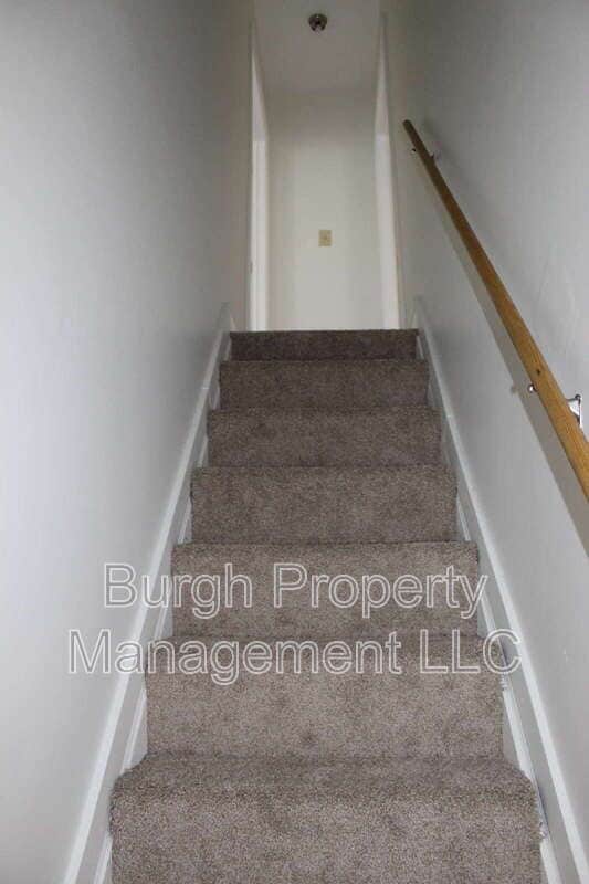 Building Photo - 1505 Sedgwick St