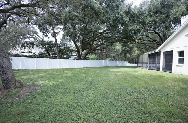 Building Photo - 16104 Stowe Ct