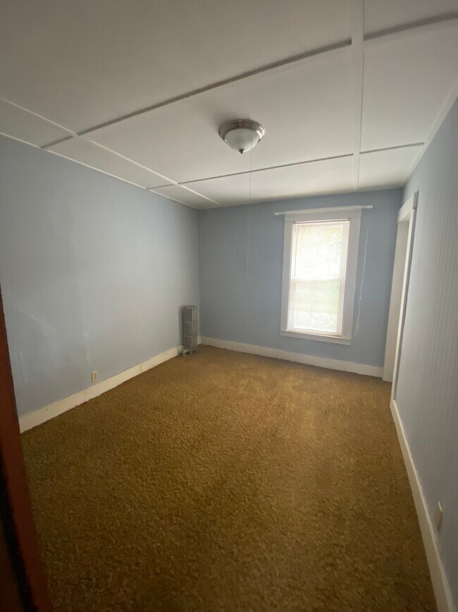 Building Photo - 14 Cleveland Ave