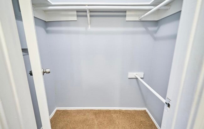 Building Photo - 9707 Richmond Ave.