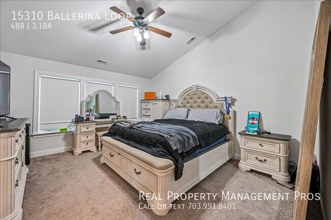 Building Photo - 15310 Ballerina Lp