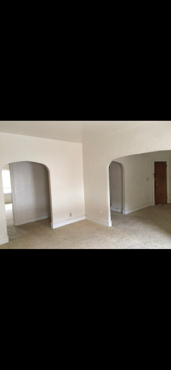 157 New Boston Rd 157 New Boston Rd Fall River MA 02720 Apartment