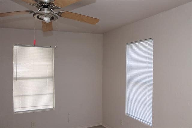 Building Photo - 531 W Spurgeon St