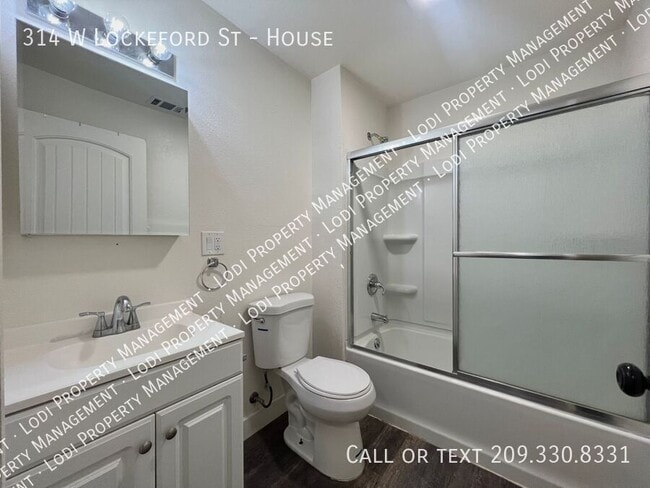 Building Photo - 314 W Lockeford St