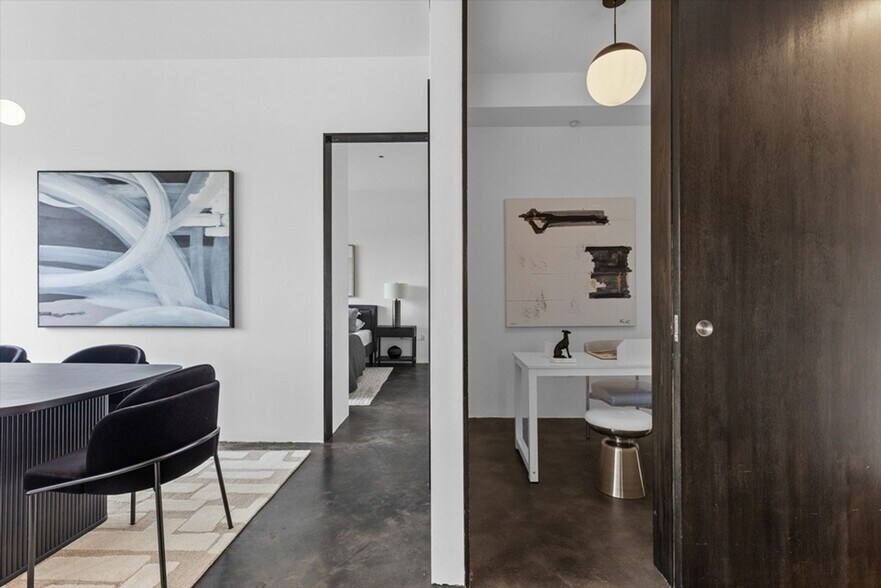 Building Photo - 40 Fay St