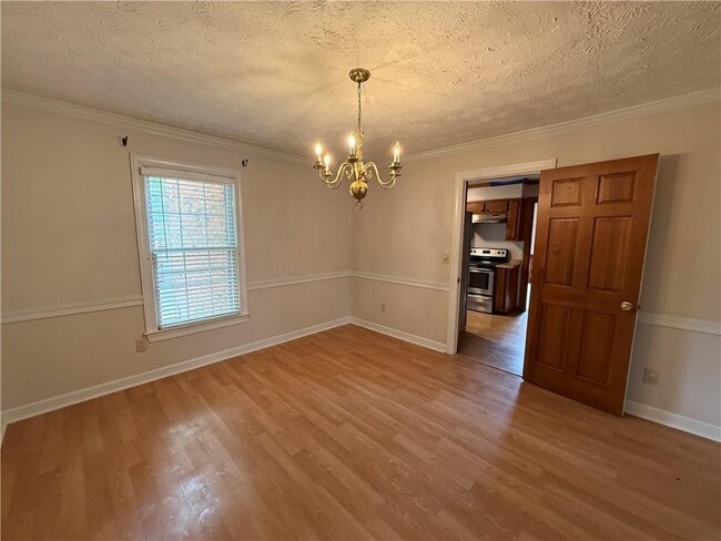 Building Photo - 3209 Henderson Walk