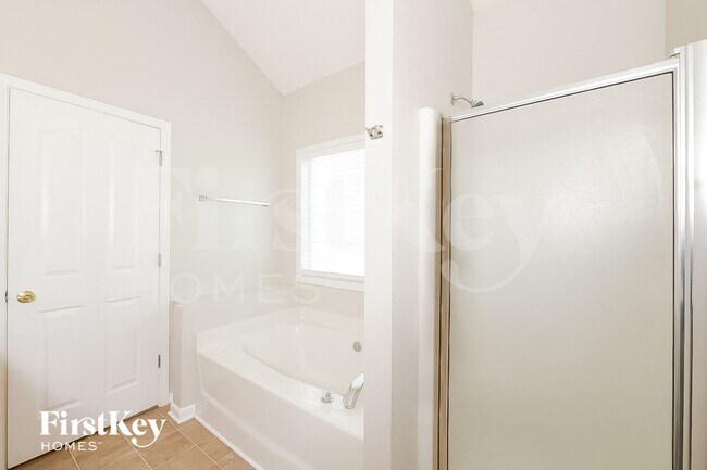 Building Photo - 115 Wills Way