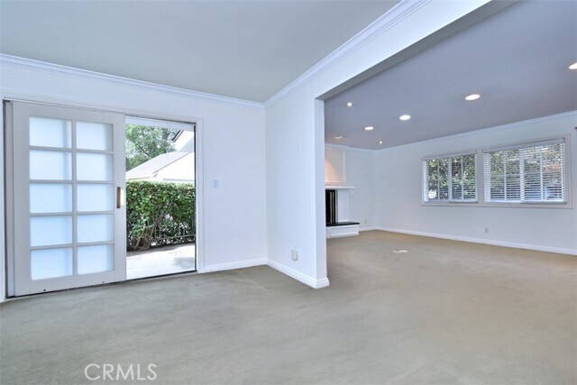 Building Photo - 15344 Greenleaf St