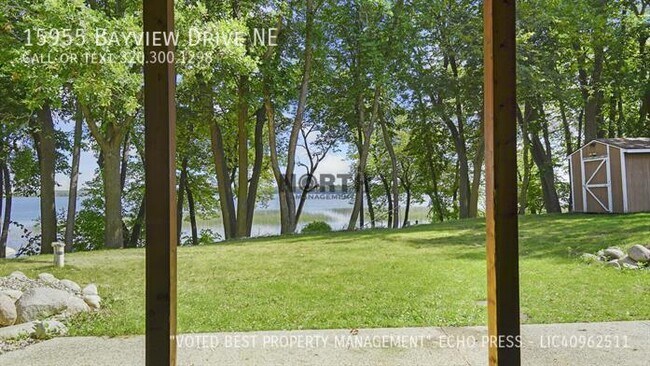 Building Photo - 15955 Bayview Dr NE