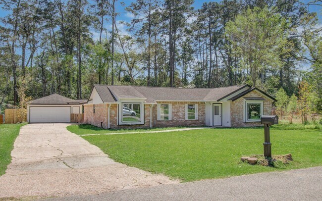 Building Photo - 2540 River Ridge