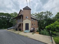 Building Photo - 80 Hillside Ave