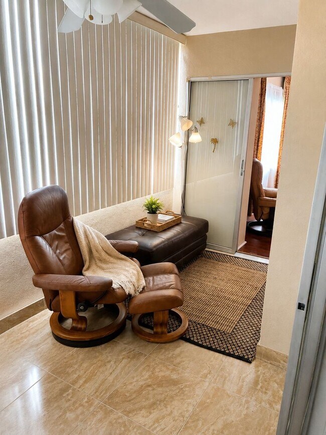 Building Photo - Waterfront Living at Sea Towers | Fully Furnished 2BR