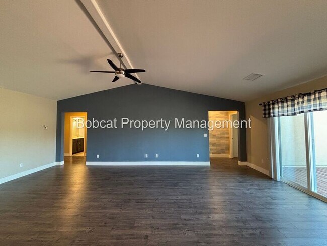 Building Photo - 6515 Copper Mountain Dr