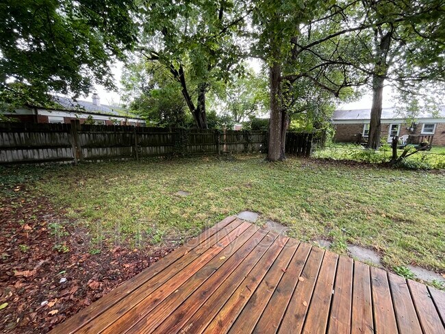 Building Photo - 2649 Ebbie Rd