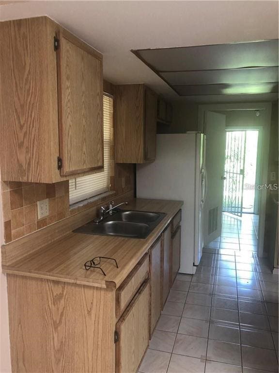 Building Photo - 12106 Club Woods Dr