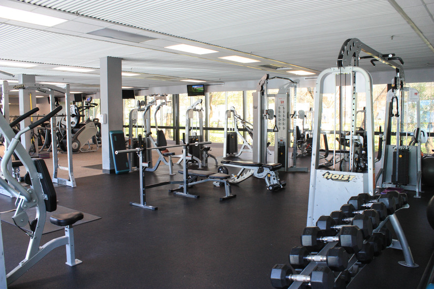 Fitness Center - Bayou Park Apartments