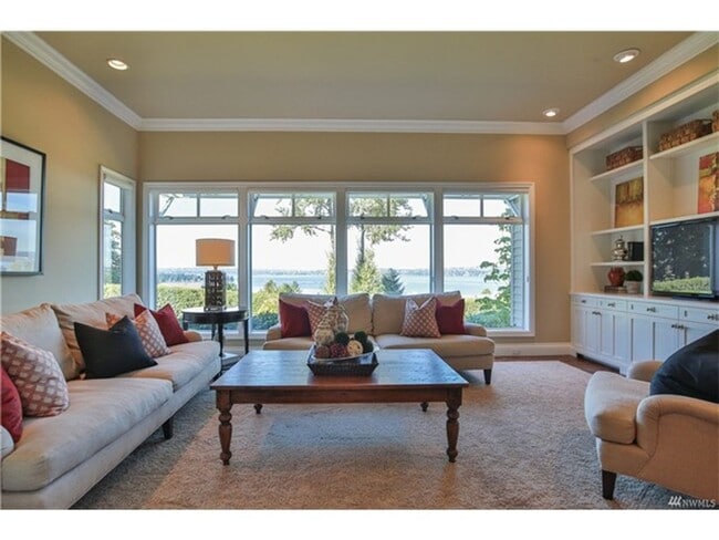 Building Photo - 4bd/3.5ba Kirkland House