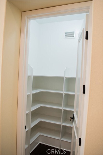 Building Photo - 13079 Kiyot Way