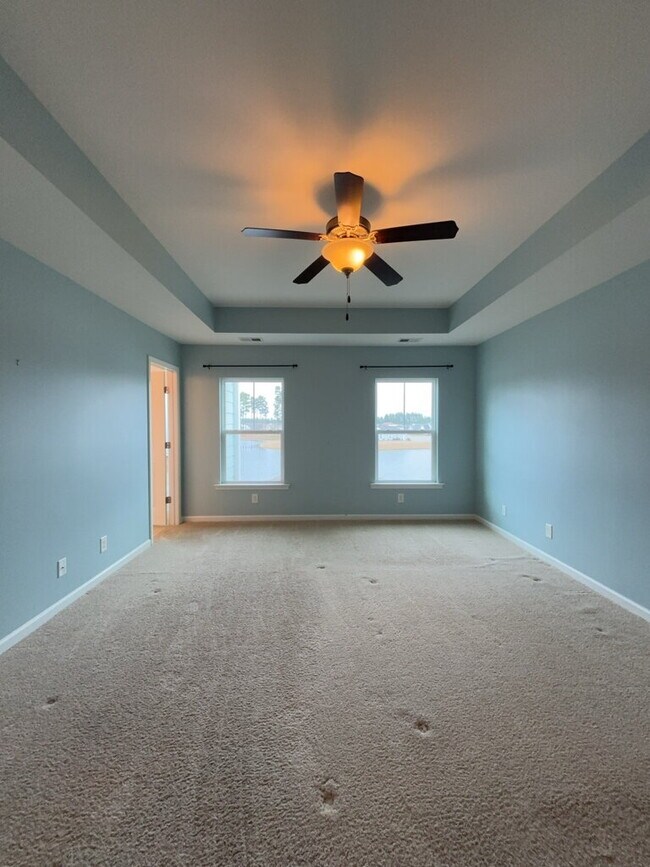 Building Photo - 292 Calm Water Way