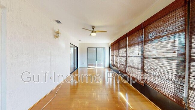 Building Photo - 3424 51st Ave Cir W