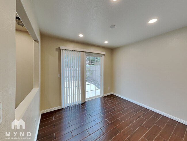 Building Photo - 1728 Matador Way