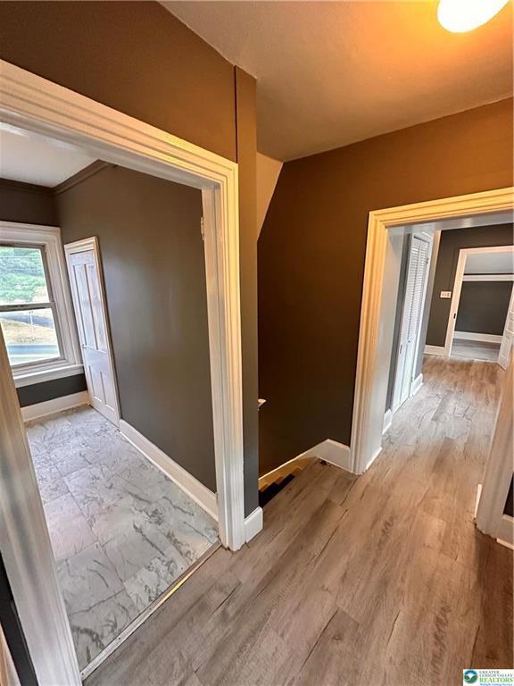 Building Photo - 373 E High St