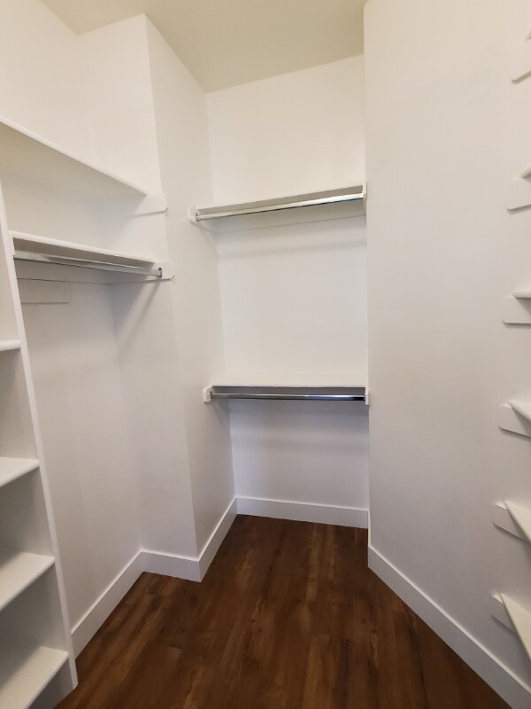 Building Photo - 2183 525 W