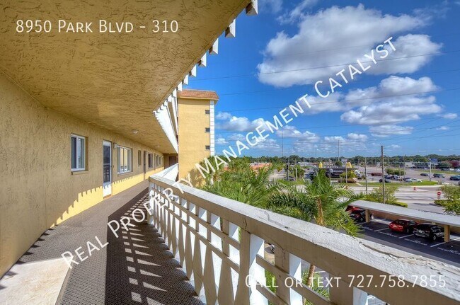 Building Photo - 8950 Park Blvd