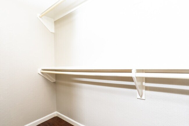 Building Photo - 4624 Goldrock Dr