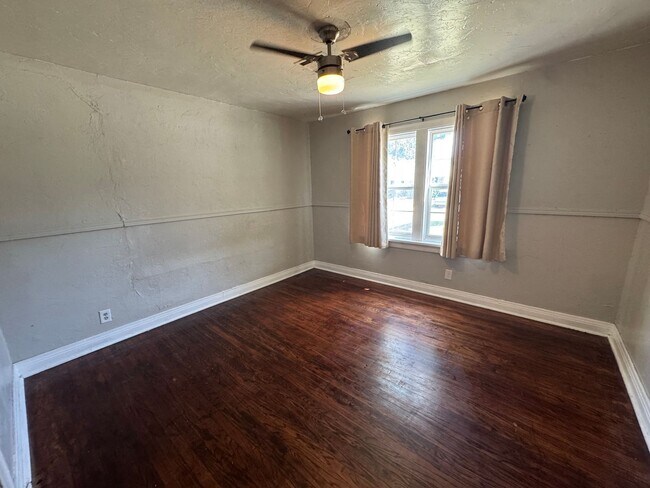 Building Photo - Northwest OKC 3 bed home