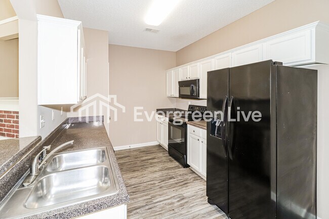 Building Photo - 10178 Sorrento Pl