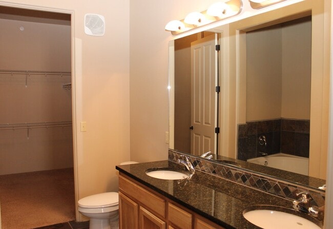 Building Photo - The Alameda Compound - Luxury 2 Bdr on 3rd...