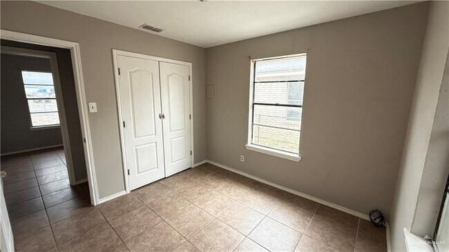 Building Photo - 12 E Schunior St