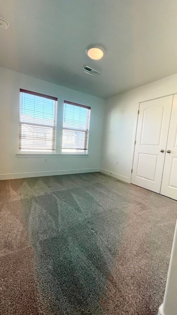 Building Photo - 3 bedroom/2.5 Bathroom Home in Lehi