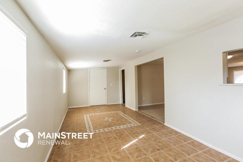 Building Photo - 6227 W Monte Vista Rd