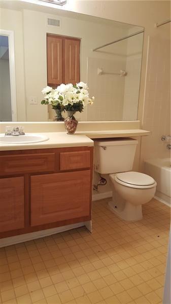 Building Photo - 4541 W McNab Rd