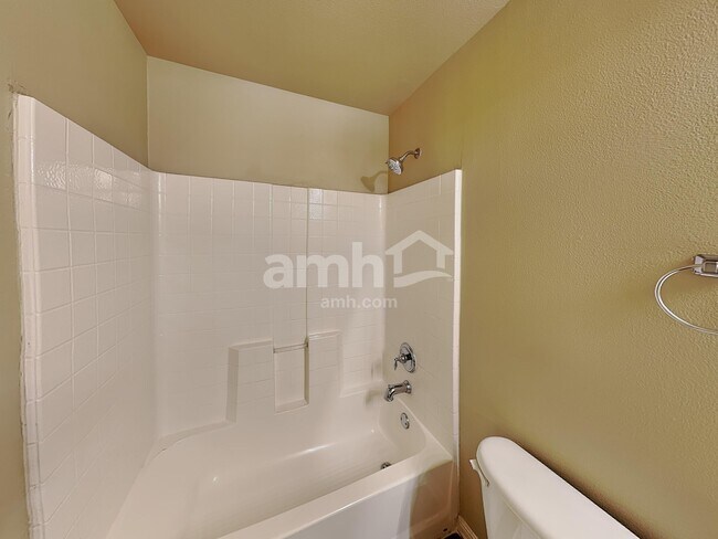 Building Photo - 3723 Holden Ct