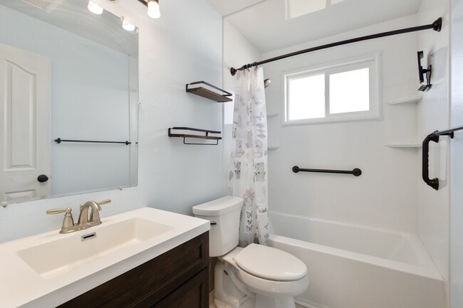 Building Photo - 5436 S 5930 W