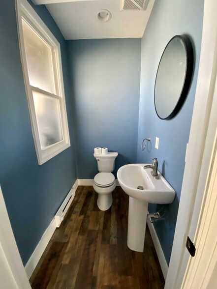 Powder room. Apartment A. - 605 Beechwood Ave