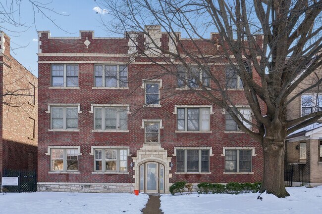 Building Photo - 4228 McPherson Ave
