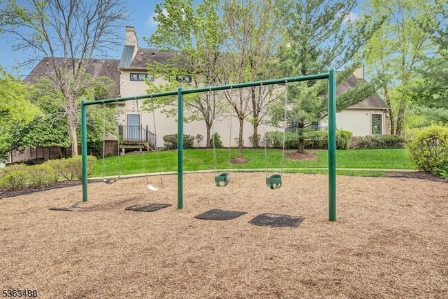 Building Photo - 1803 Taggert Dr