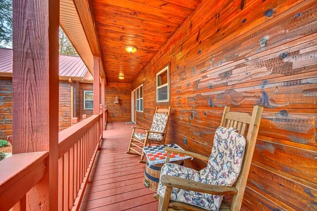 Building Photo - 329 Arrowood Pointe