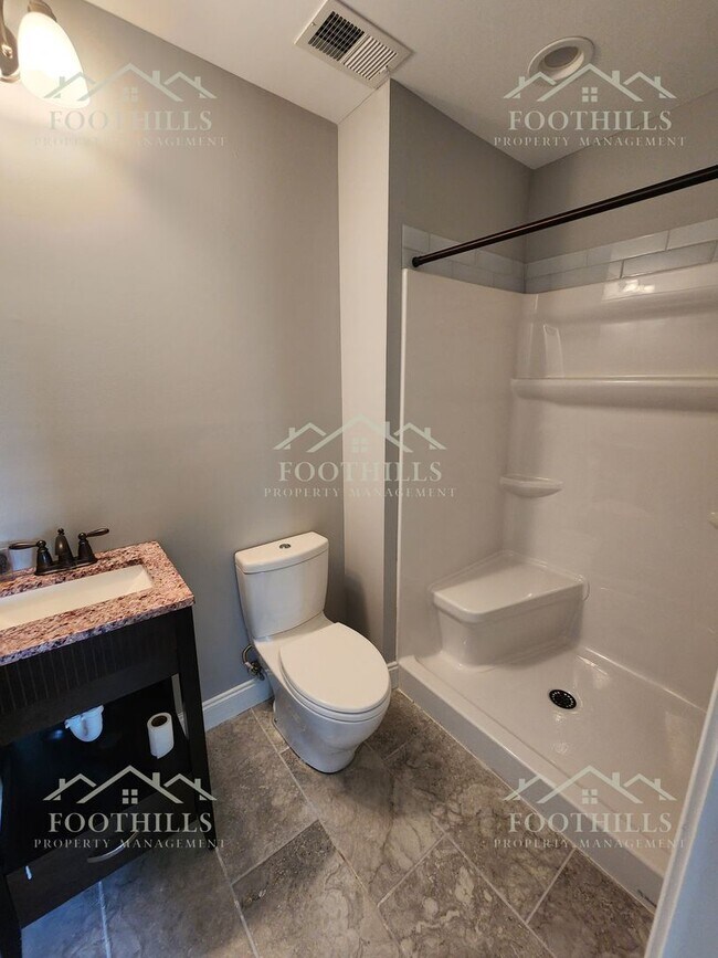 Building Photo - 128 Hudgins Lake Rd