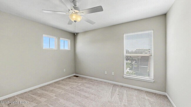 Building Photo - 15802 Stonehouse Ct